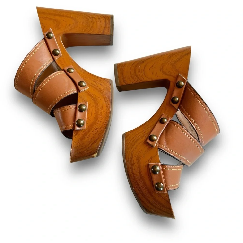 BCBGeneration Zadie Cognac Faux Leather Woodgrain Platform Mule Sandals Size 6